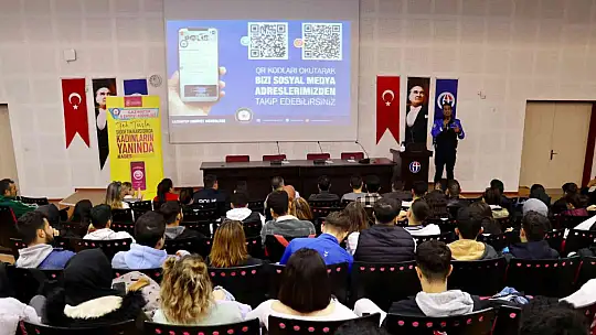 Akademisyen ve öğrencilere 'kadına el kalkmaz' semineri