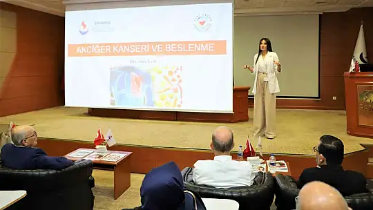 Akciğer kanserinde tamamlayıcı tedaviler anlatıldı