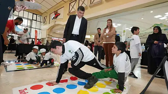 Akıl ve zeka oyunları ile bilimsel etkinlikler yoğun ilgi gördü