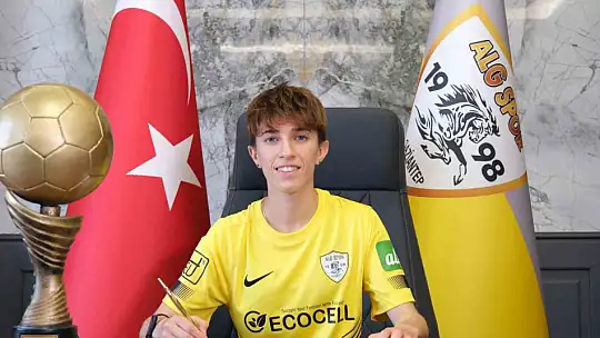 ALG Spor, 4 yerli ve 2 yabancı futbolcuyu transfer etti