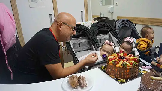 ANKA'da doğan üçüzler 1 yaşına girdi