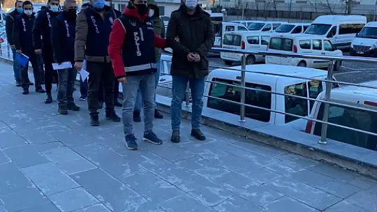 Ankara merkezli 4 ildeki FETÖ soruşturmasında 14 gözaltı kararı