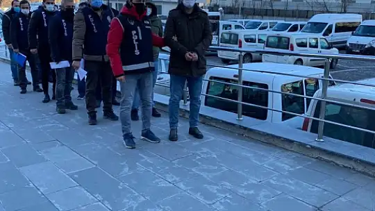 Ankara merkezli 4 ildeki FETÖ soruşturmasında 14 gözaltı kararı