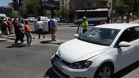 Aracın devrini aldıktan dakikalar sonra kaza yaptı