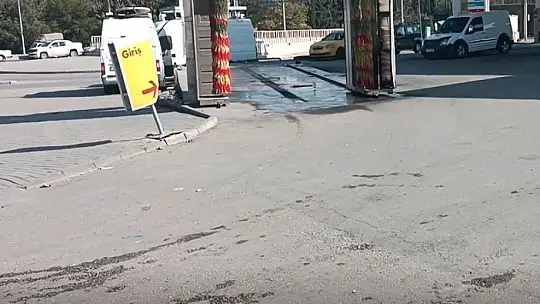 Aracında silahlı saldırıya uğrayan genç hayatını kaybetti