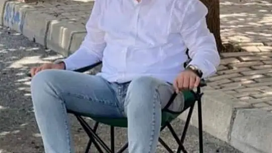 Aracında silahlı saldırıya uğrayan genç hayatını kaybetti