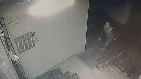 Asansörde 15 yaşındaki kız çocuğunu taciz eden şahıs tutuklandı