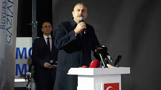 Asrın felaketinde yitirilen canlar İslahiye'de anıldı