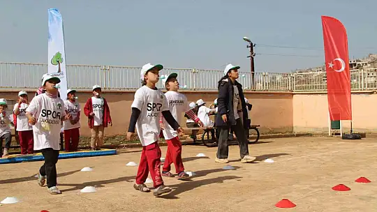 Atalar Mahallesi'nde çocukları mutlu eden etkinlik