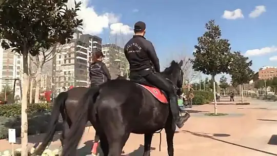 Atlı polisler Gaziantep'te göreve başladı