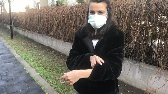 Aile sağlığı merkezinde maskesiz girmek istedi doktoru darp etti