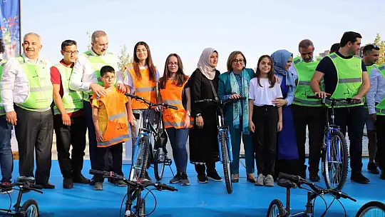 Avrupa Hareketlilik Haftasının son gününde farkındalık yürüyüşü