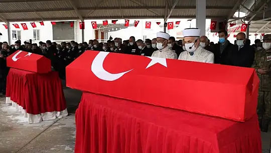 Aynı gün kaçırıldılar, birlikte defnedildiler