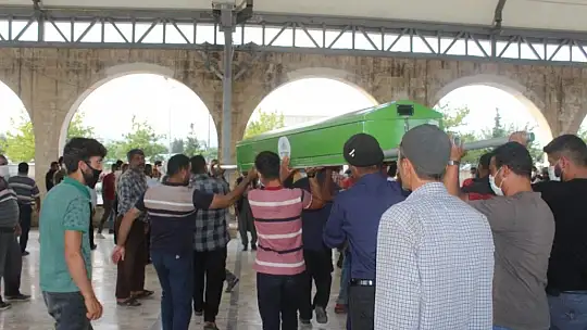 Aynı tabutta cenaze namazları kılınan kuzenler defnedildi