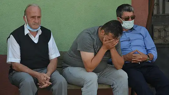 Babasının kazayla ezdiği Zeynep 12 yıl sonra tüp bebek yöntemiyle dünyaya gelmiş