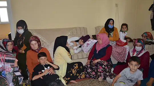 Babasının kazayla ezdiği Zeynep 12 yıl sonra tüp bebek yöntemiyle dünyaya gelmiş