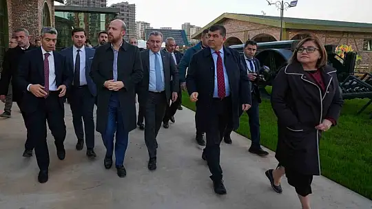 Bak ile Erdoğan, D.T. Şehitkamil Sahnesi ve AGRO Park'ı inceledi