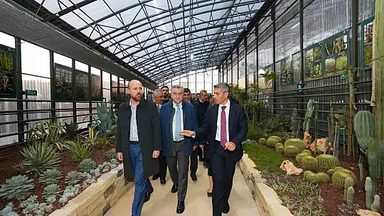 Bak ile Erdoğan, D.T. Şehitkamil Sahnesi ve AGRO Park'ı inceledi