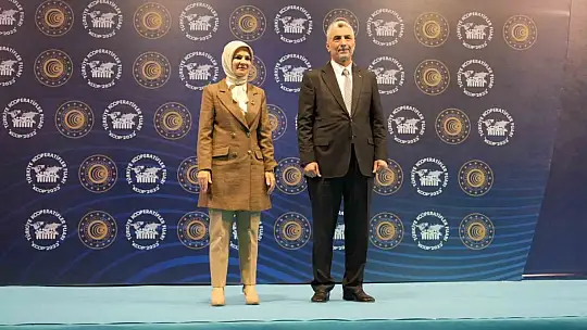 Bakan Bolat ve Bakan Göktaş, Gaziantep Kadın Kooperatifleri Fuarı'na katıldı