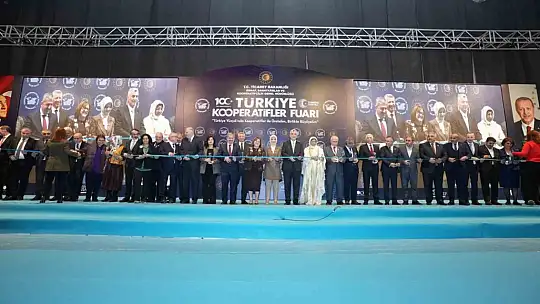 Bakan Bolat ve Bakan Göktaş, Gaziantep Kadın Kooperatifleri Fuarı'na katıldı