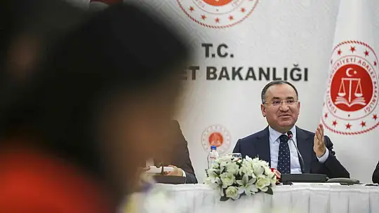 Bakan Bozdağ: 'Uzun süren davaların tamamı tasfiye edecek özel bir düzenleme yapacağız'