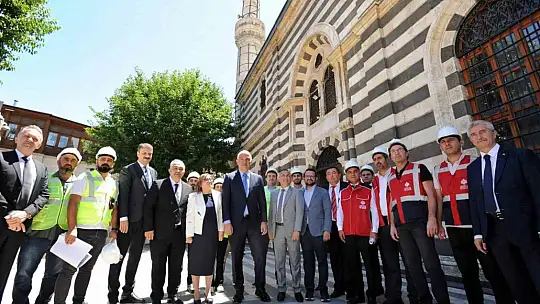 Bakan Ersoy, Gaziantep Kültür Yolu'ndaki tarihi yapıları inceledi
