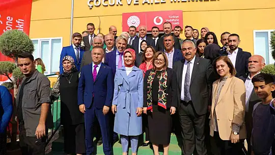 Bakan Göktaş: 'Aile ve Gençlik Bankası pilot proje olarak deprem bölgesindeki illerden başlayacak'