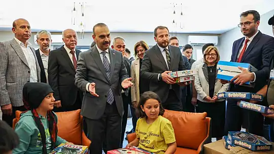 Bakan Kacır: 'Küçük ve orta düzeydeki işletmelere 120 ila 500 bin liralık bir destek sağlayacağız'