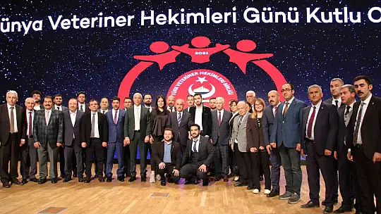 Bakan Kirişci: 'TURCOVAC aşısının kaşifinin bir veteriner hekim olduğunu kaç kişi biliyor'