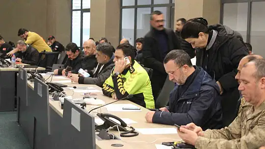 Bakan Kurum: 'Bu deprem nüfus itibarıyla 13,5 milyon vatandaşımızı etkiledi'