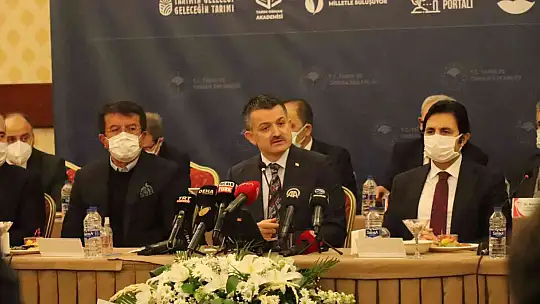 Bakan Pakdemirli: 'Tarımsal kuraklıkla alakalı paket hazırladık'