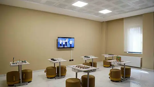 Bakan Şimşek'in katılımıyla 6 Şubat Gençlik Merkezi hizmete açıldı