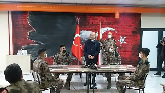 Bakan Soylu 'Çukurca'da 3 sivili katleden turuncu listedeki terörist öldürüldü'