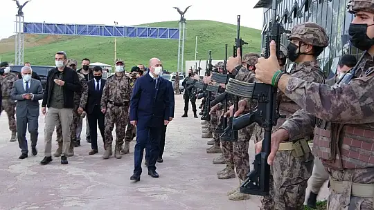 Bakan Soylu 'Çukurca'da 3 sivili katleden turuncu listedeki terörist öldürüldü'