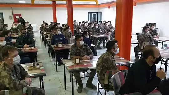 Bakan Soylu 'Çukurca'da 3 sivili katleden turuncu listedeki terörist öldürüldü'