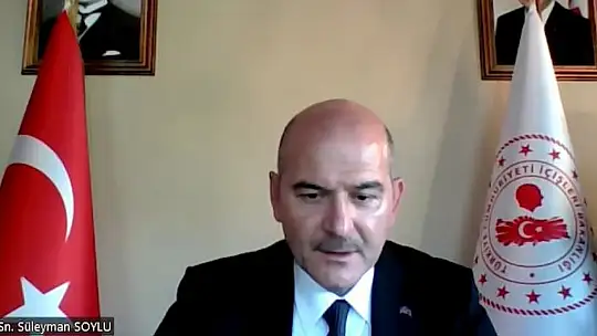 Bakan Soylu'dan saldırı girişimine anında müdahale eden polislere ödül