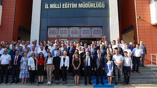 Bakan Tekin: 'Depremde yıkılan 9 bin 935 derslik yerine 19 bin 784 derslik yapmış olacağız'