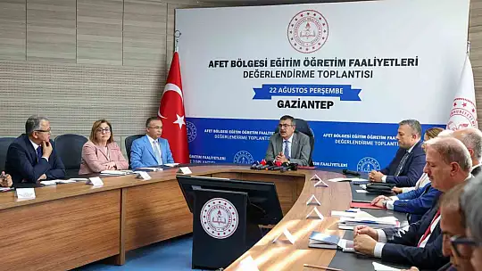 Bakan Tekin: 'Depremde yıkılan 9 bin 935 derslik yerine 19 bin 784 derslik yapmış olacağız'