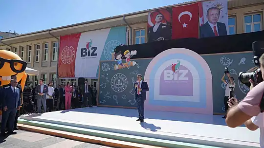 Bakan Tekin: 'Eğitim-öğretim sistemimiz daha başarılı olur diyerek BİZ projesini başlattık'
