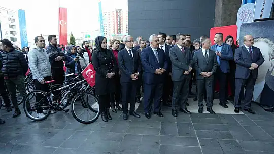 Bakan Tekin: 'MEB 56 bin kurumu olan bir bakanlık'
