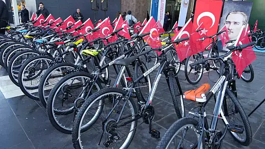 Bakan Tekin: 'MEB 56 bin kurumu olan bir bakanlık'