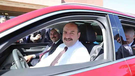 Bakan Varank, Güneydoğu'nun en büyük bilim merkezinin açılışını yaptı