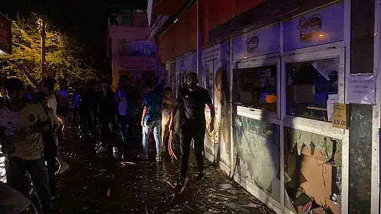 Bakan Yerlikaya: 'Söz konusu eylemlere güvenlik güçlerimizin müdahalesi esnasında 67 şahıs gözaltına alınmıştır'
