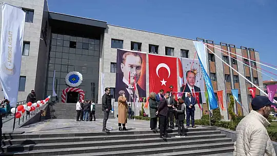 Bakan Yusuf Tekin: 'Bu merkez, Alev Alatlı misyonunun ve düşüncelerinin hayata geçmesine katkı sağlayacak'