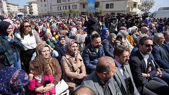 Bakan Yusuf Tekin: 'Bu merkez, Alev Alatlı misyonunun ve düşüncelerinin hayata geçmesine katkı sağlayacak'