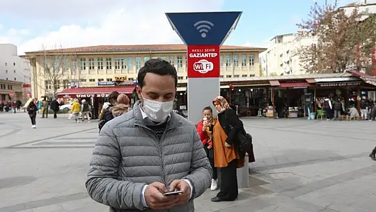 Balıklı Meydanı'nda ücretsiz internet hizmeti başladı