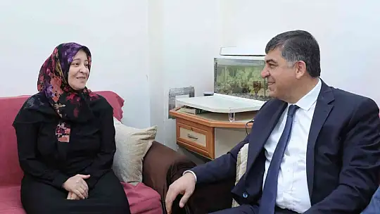 Başkan Fadıloğlu'ndan önce tekerlekli sandalye sonra da ziyaret sürprizi