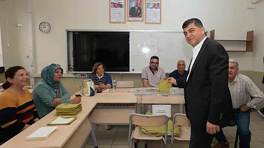 Başkan Fadıloğlu, oyunu kullandı