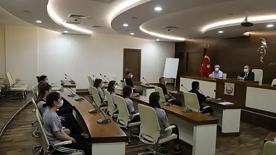 Başkan Kılıç'tan kadın hentbol takımına destek