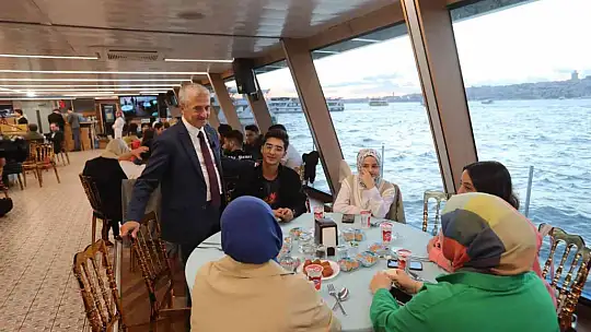 Başkan Tahmazoğlu İstanbul'da ve Ankara'da Şahinbeyli öğrencilerle bir araya geldi